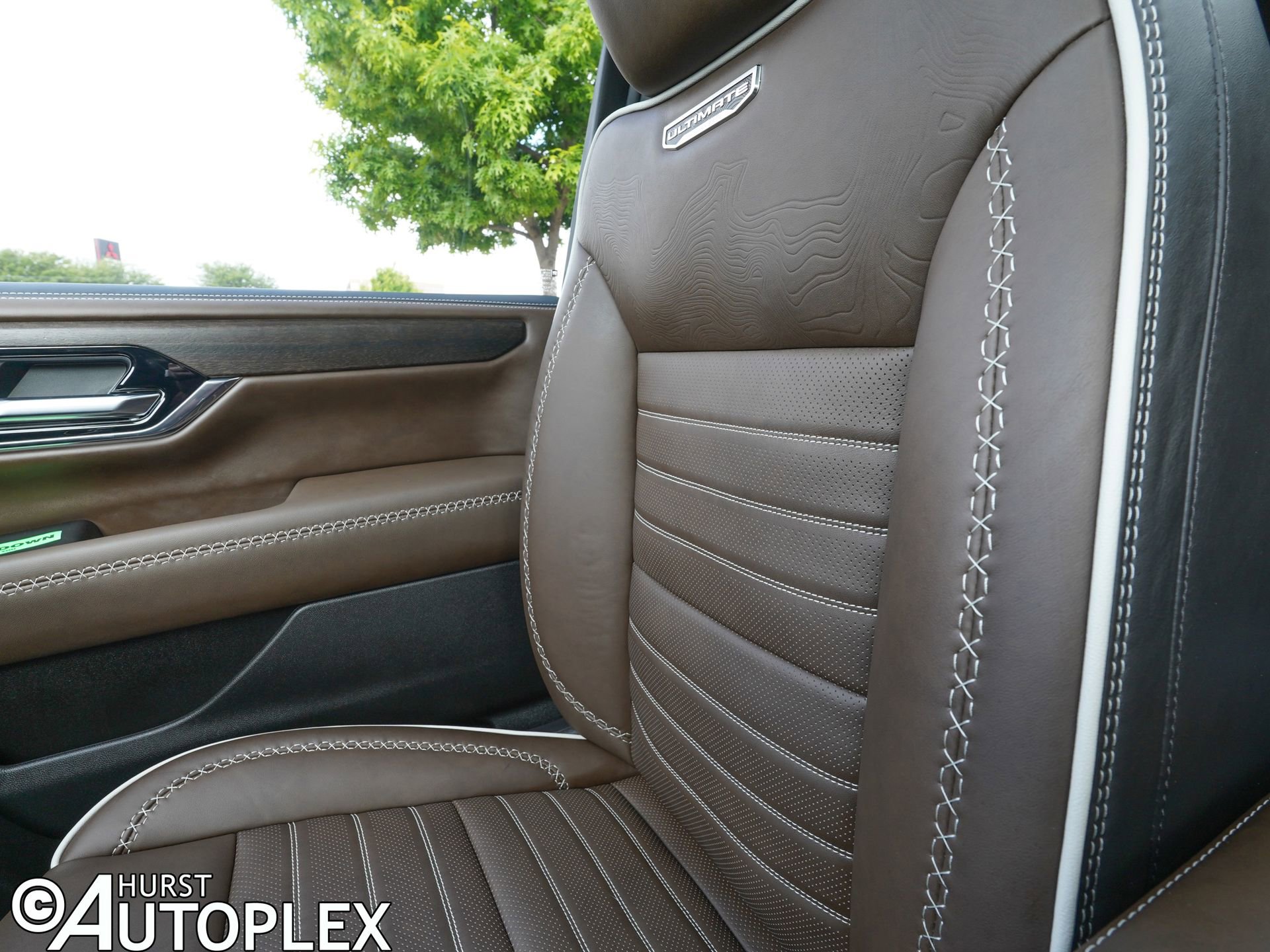 Used 2026 GMC Yukon XL Denali Ultimate w/ LPO, Floor Liner Package image 28