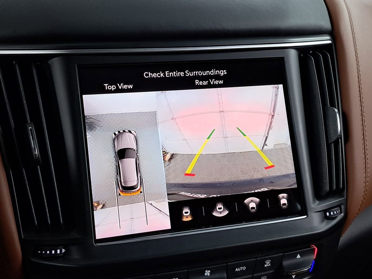 Used 2021 Maserati Levante S GranSport image 33