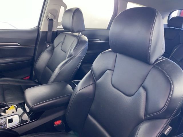 Certified 2024 Kia Telluride S image 10