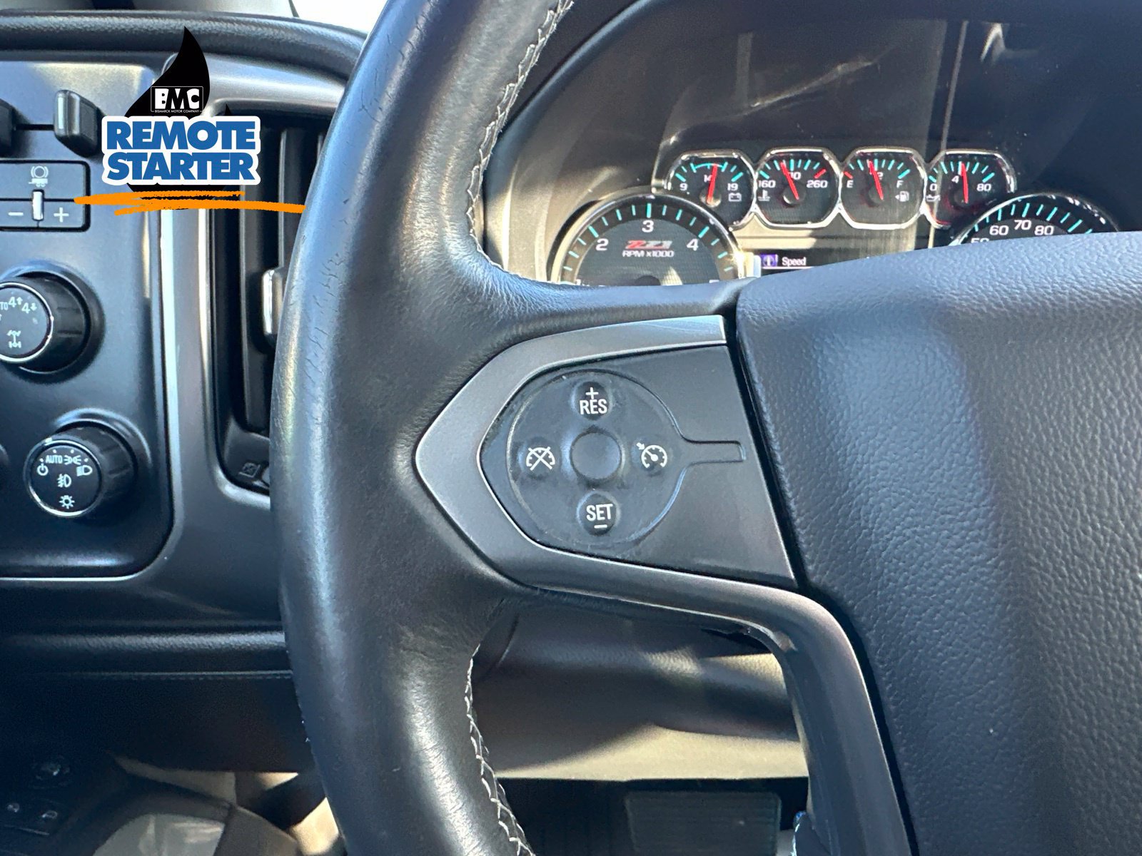 Used 2017 Chevrolet Silverado 1500 LTZ Z71 w/ Midnight Edition AWD/4WD image 43