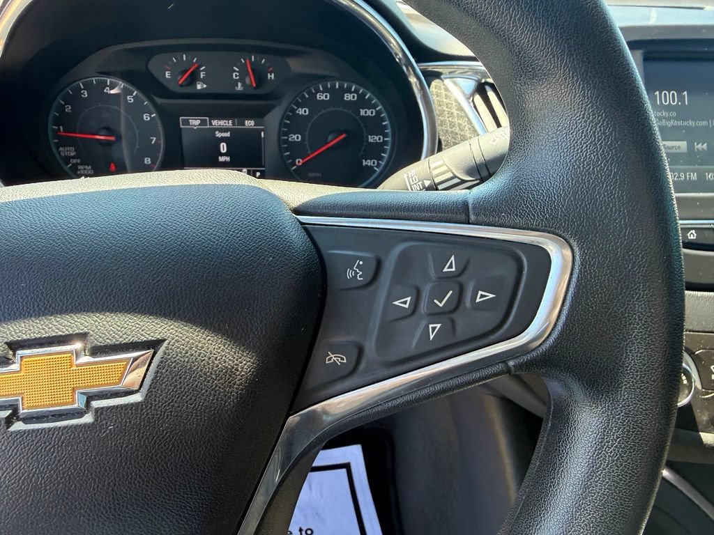 Used 2018 Chevrolet Malibu LT FWD image 31