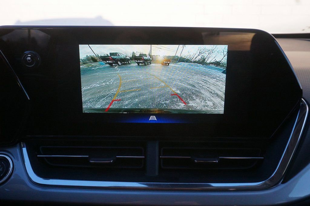 New 2026 Chevrolet Trax LT w/ Driver Confidence Package image 18