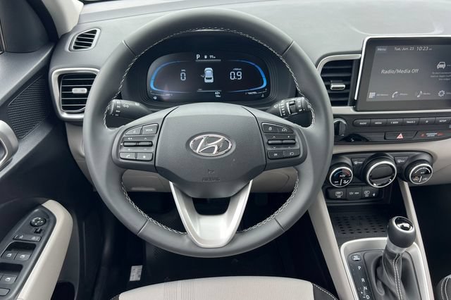 New 2026 Hyundai Venue SEL FWD image 13
