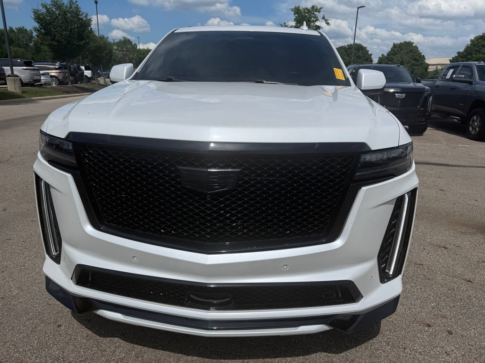 Used 2024 Cadillac Escalade V AWD/4WD image 2