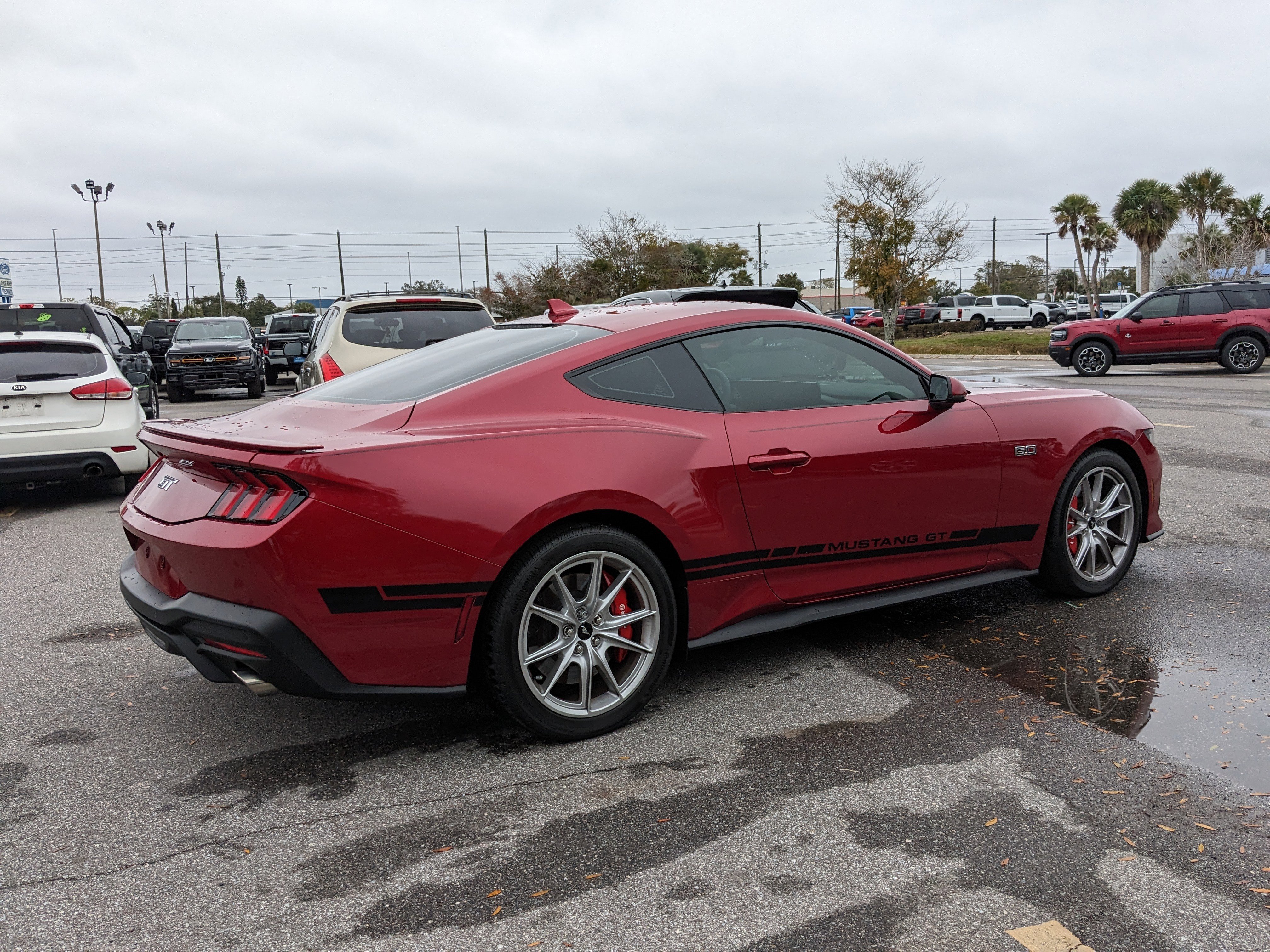 Used 2024 Ford Mustang GT Premium image 8