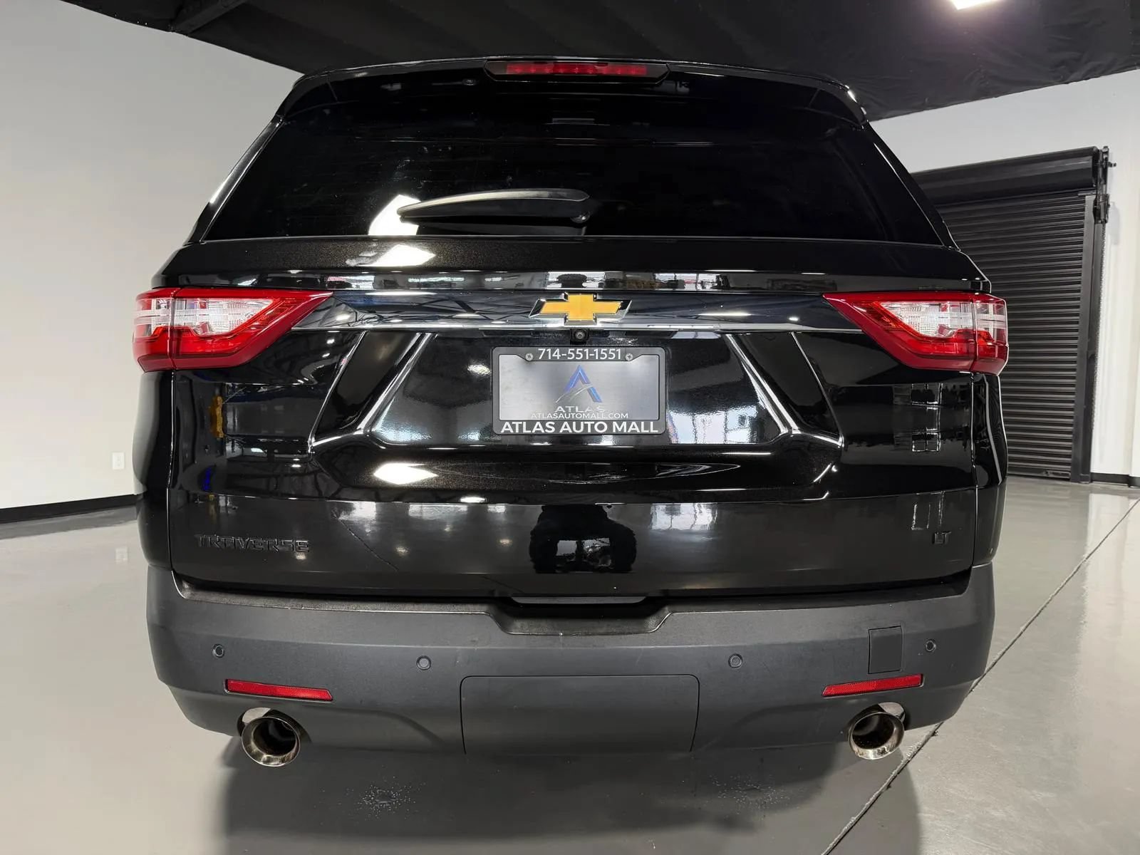 Used 2020 Chevrolet Traverse LT w/ LPO, Cargo Package FWD image 7