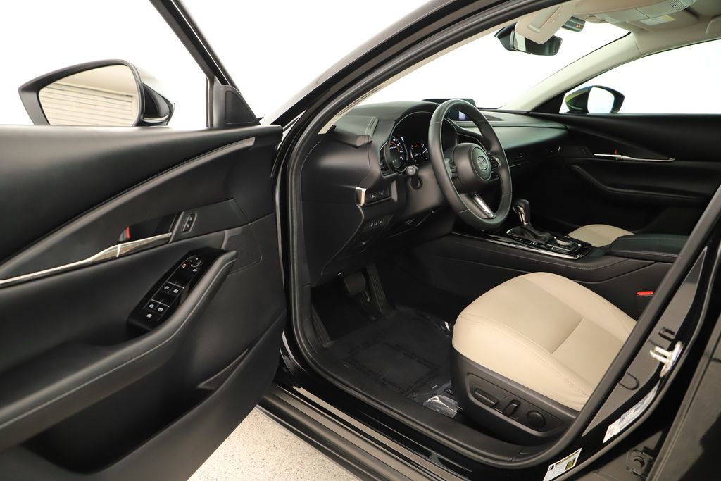 Used 2024 MAZDA CX-30 AWD 2.5 S w/ Preferred Package image 14