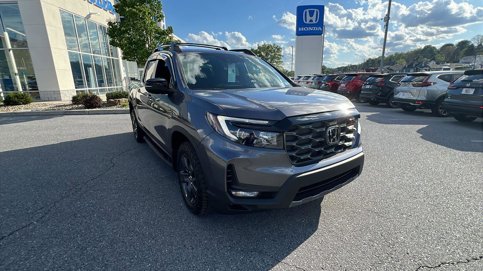 New 2026 Honda Ridgeline TrailSport image 2