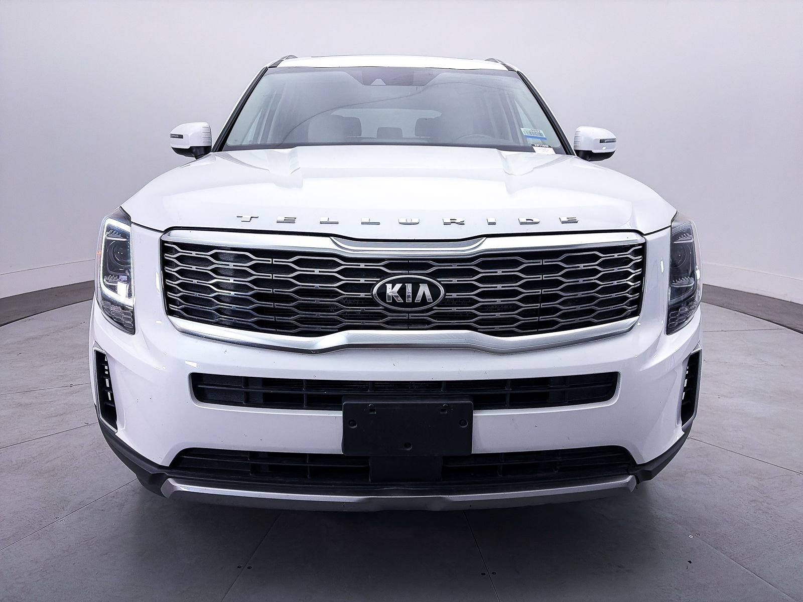 Used 2020 Kia Telluride EX FWD image 2