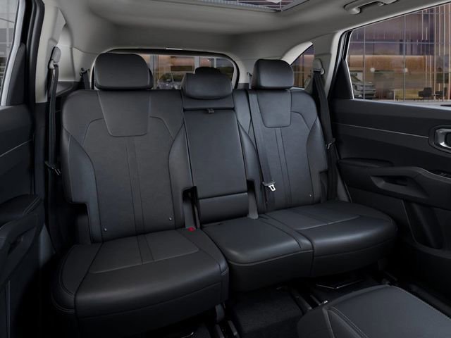Certified 2025 Kia Sorento S w/ Panoramic Sunroof Package image 17