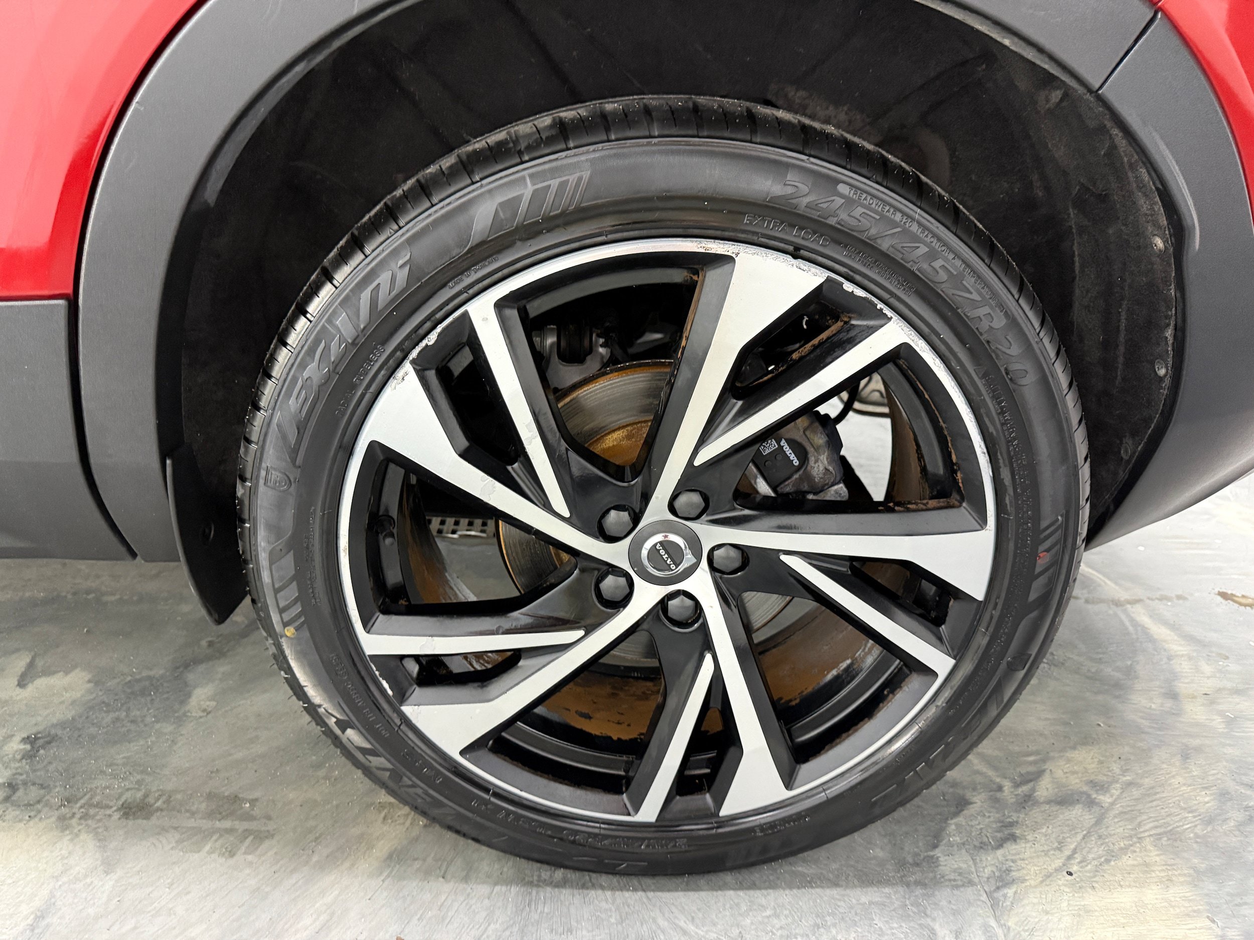 Used 2021 Volvo XC40 T5 R-Design AWD/4WD image 24