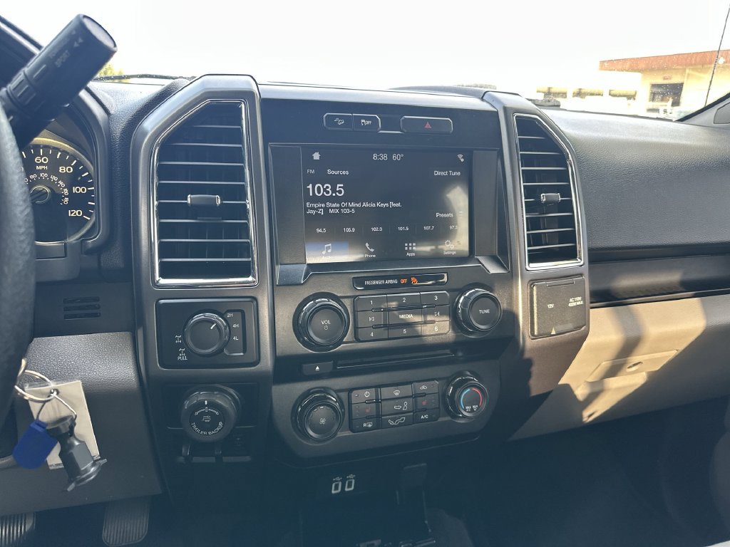 Used 2016 Ford F150 XLT w/ Equipment Group 302A Luxury AWD/4WD image 13