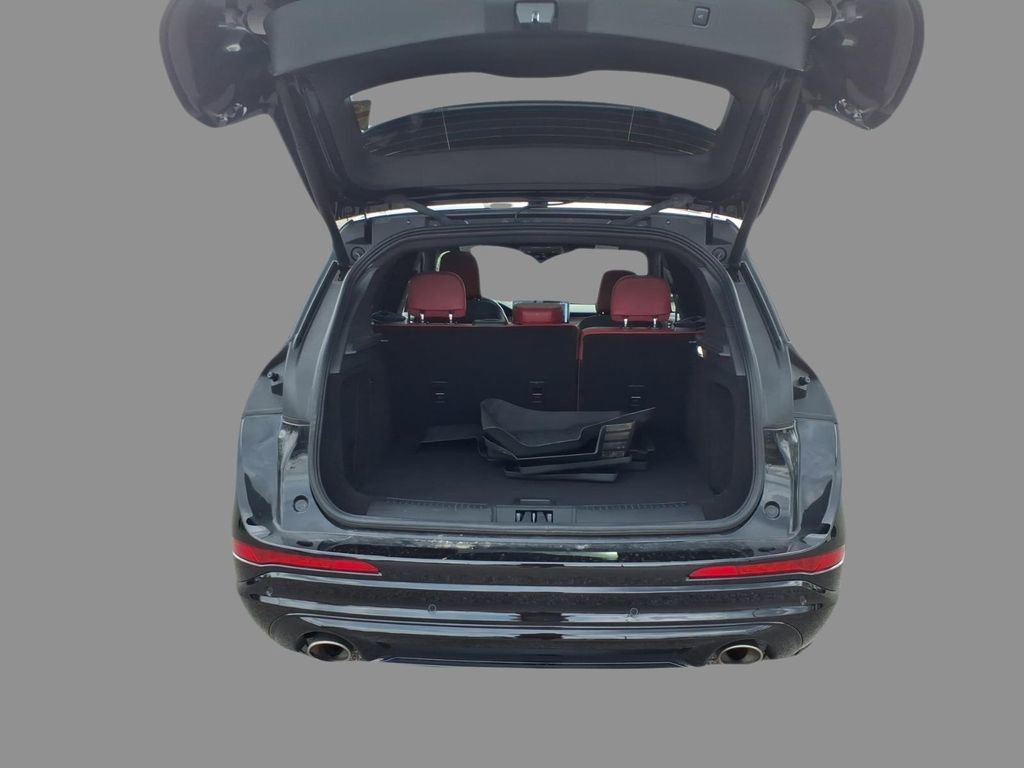 Certified 2024 Lincoln Corsair Grand Touring image 8