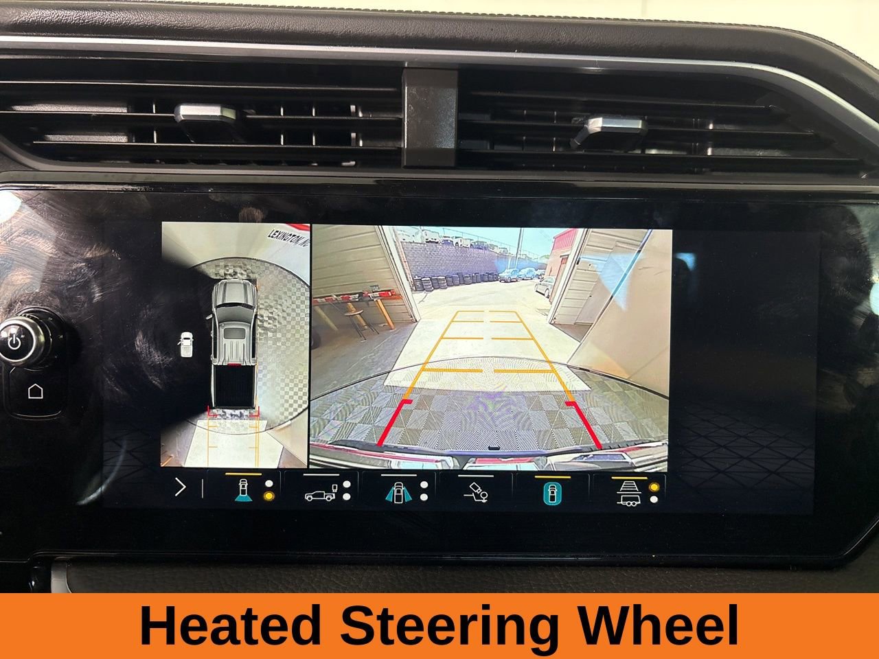 Used 2023 GMC Sierra 1500 Denali AWD/4WD image 18