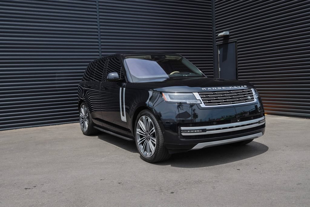 Used 2023 Land Rover Range Rover Autobiography AWD/4WD image 8