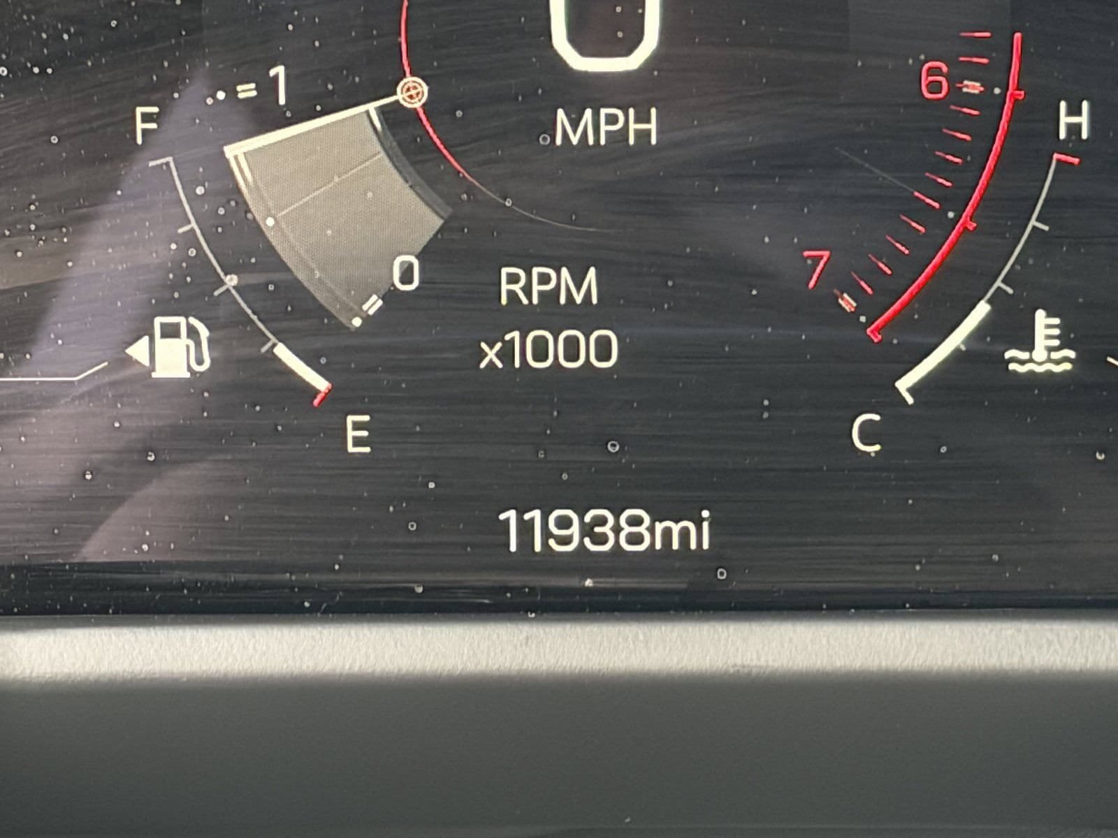 Certified 2025 GMC Acadia Elevation w/ Elevation Premium Package FWD image 33