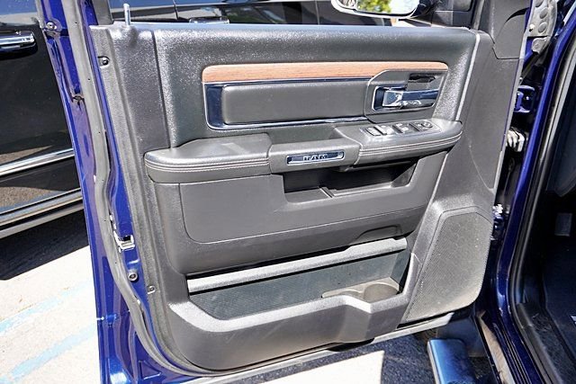 Used 2017 RAM 3500 Laramie w/ Convenience Group image 27