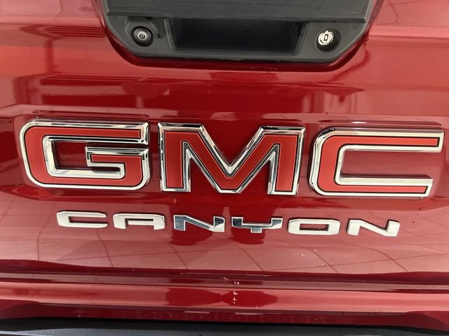 Used 2024 GMC Canyon AT4 w/ Technology Package AWD/4WD image 28