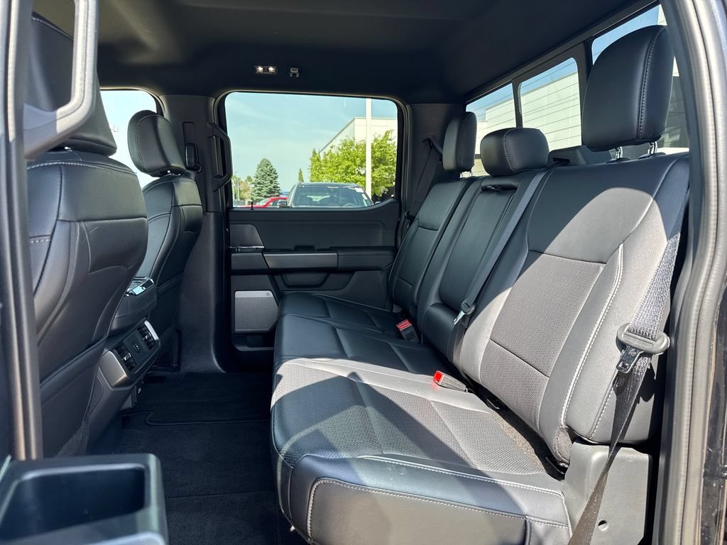 Used 2025 Ford F150 Lariat AWD/4WD image 33