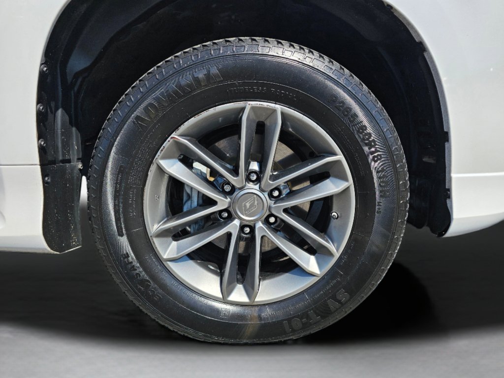 Used 2018 Lexus GX 460 Premium w/ Premium Package image 30