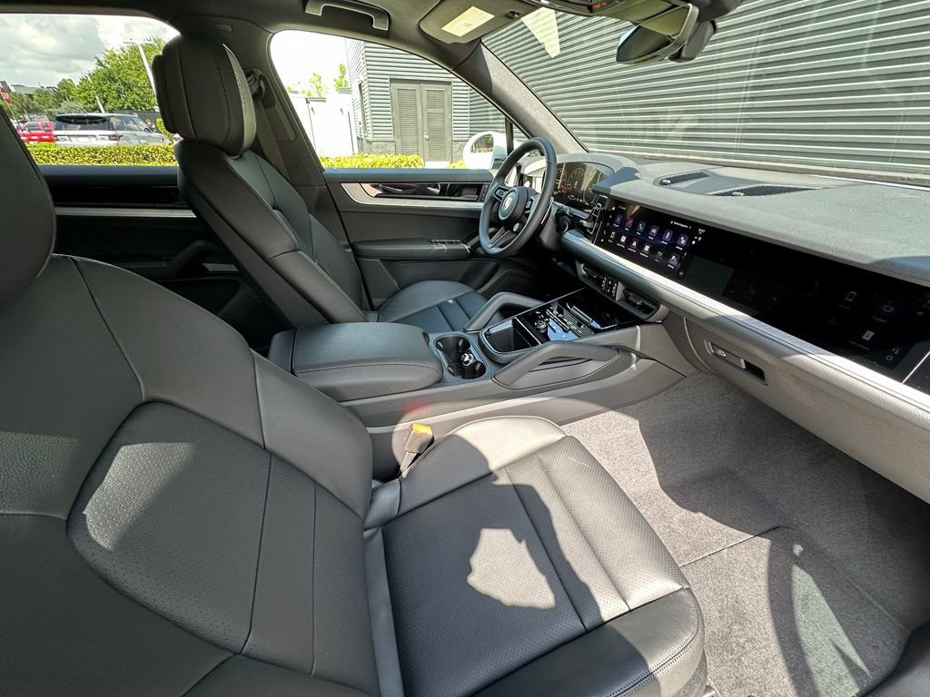 New 2026 Porsche Cayenne S AWD/4WD image 44