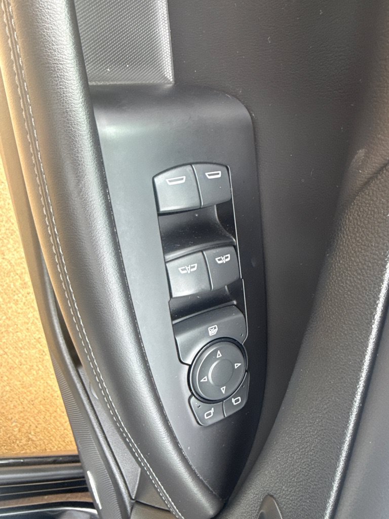 Used 2019 Buick LaCrosse Essence w/ Sun and Shade Package AWD/4WD image 19