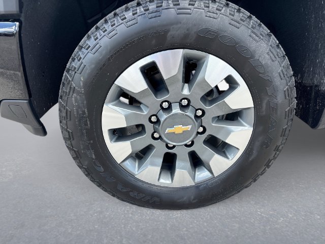 New 2026 Chevrolet Silverado 2500 Custom w/ Custom Value Package AWD/4WD image 10
