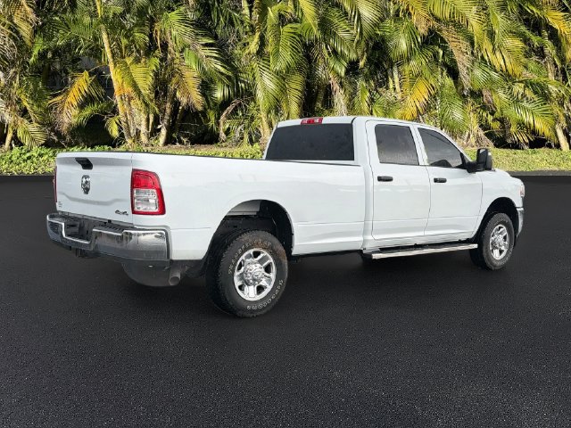 Used 2024 RAM 2500 Tradesman w/ Chrome Appearance Group AWD/4WD image 5