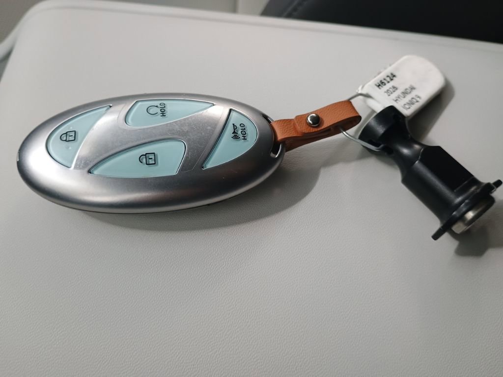 New 2026 Hyundai Ioniq 9 SEL image 31