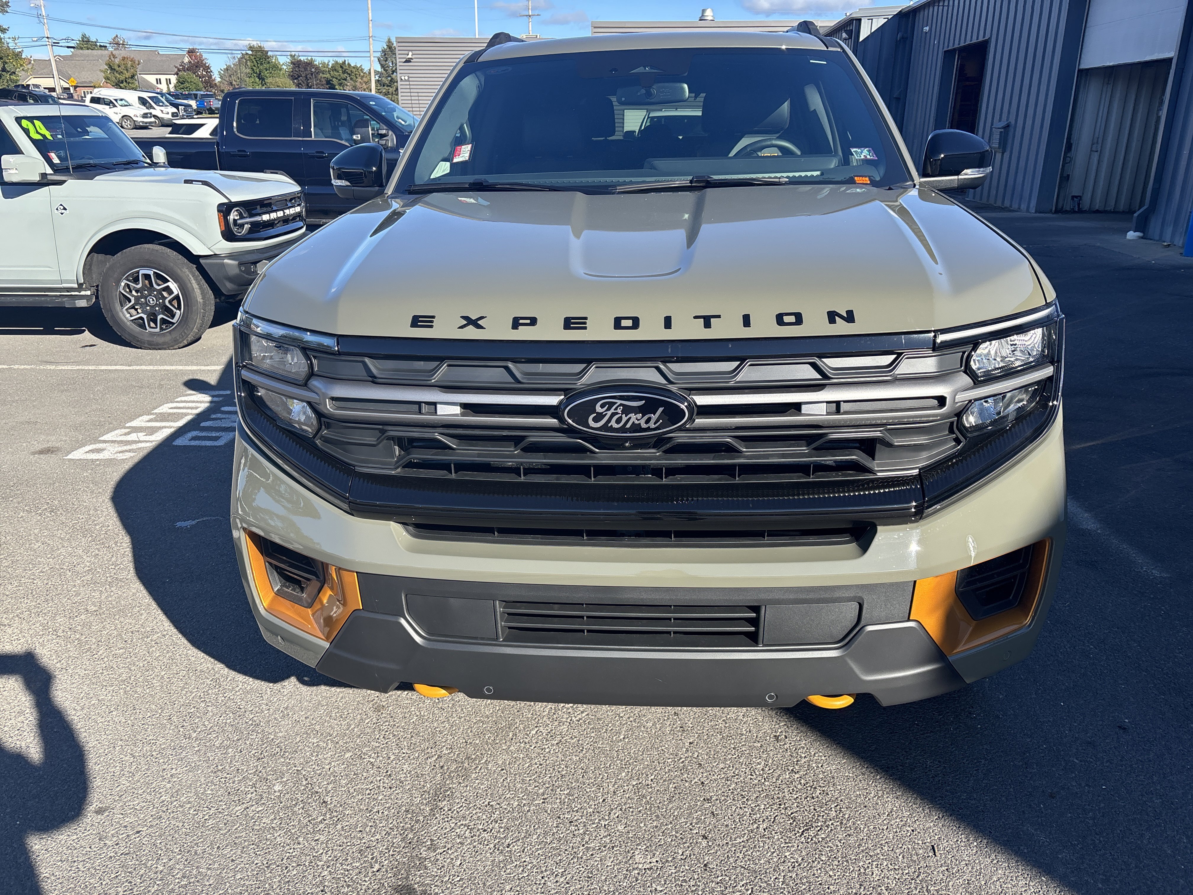 New 2025 Ford Expedition Tremor image 9