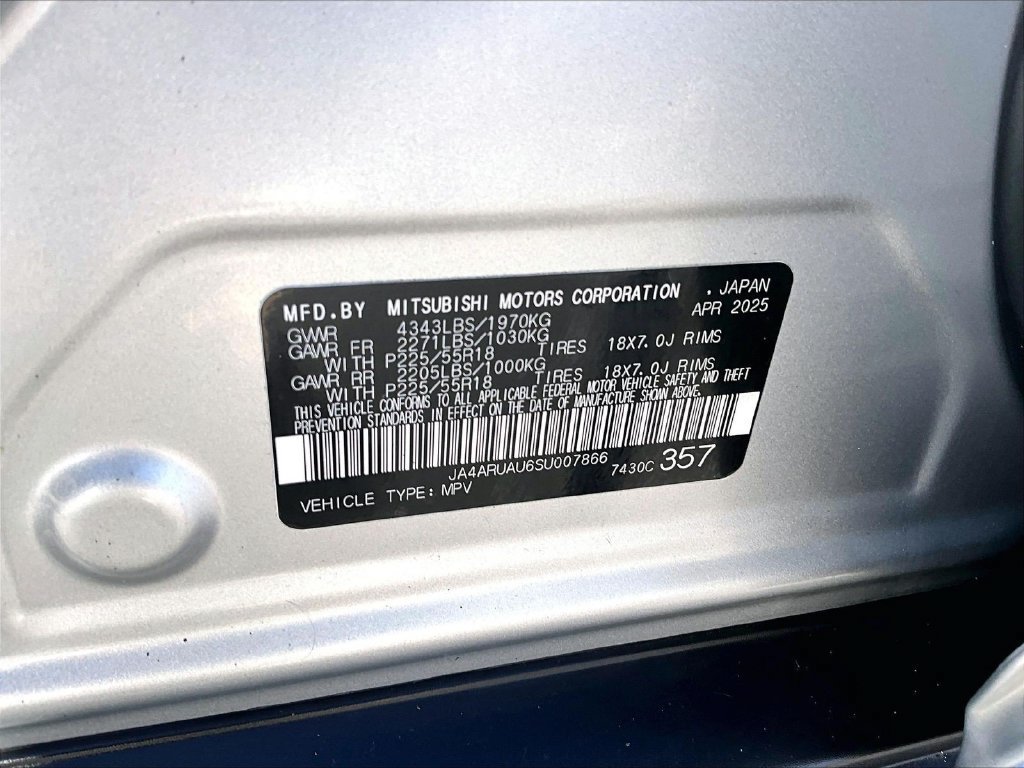 Used 2025 Mitsubishi Outlander Sport SE AWD/4WD image 36