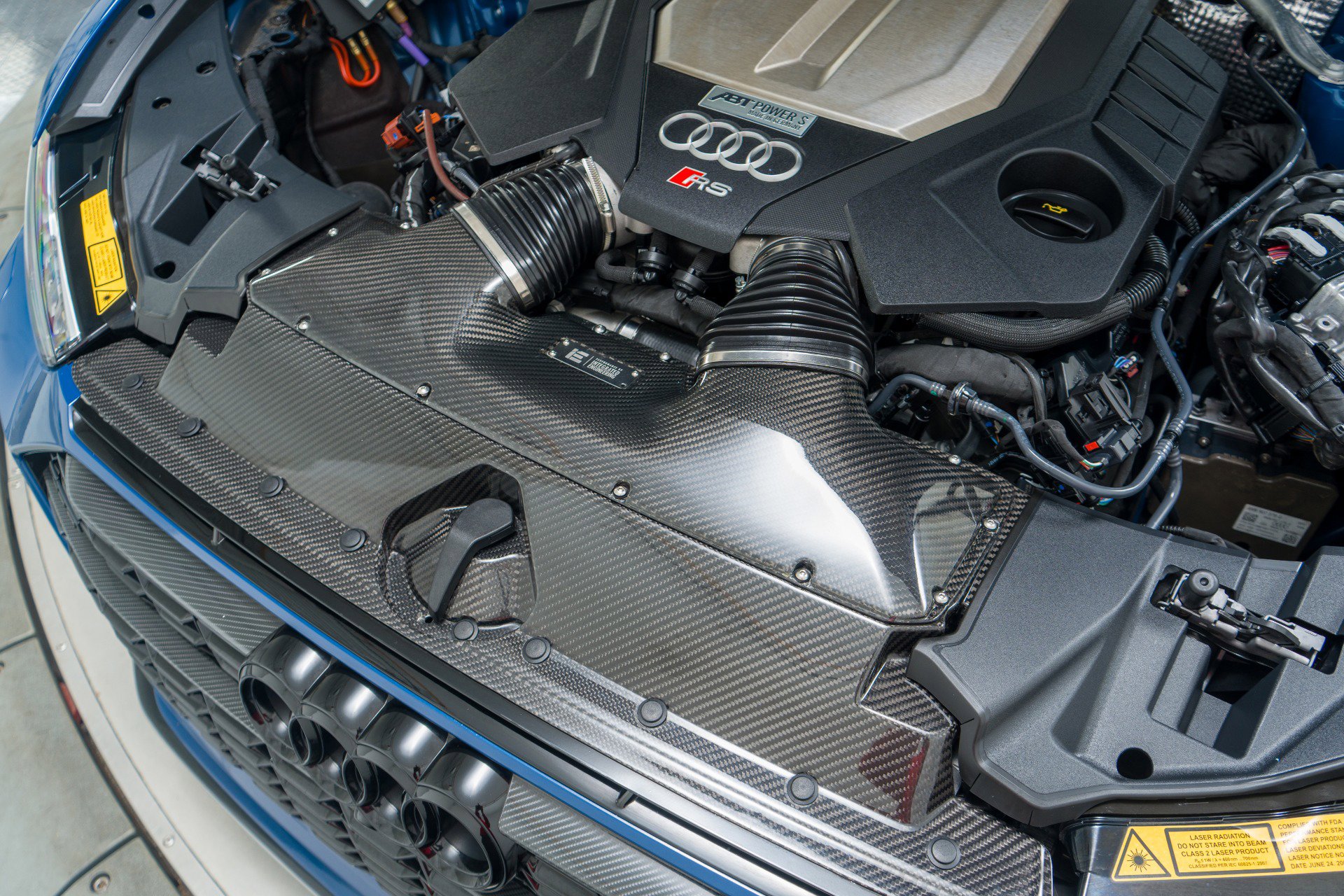 Used 2024 Audi RS 6 performance w/ Black Optic Package image 34