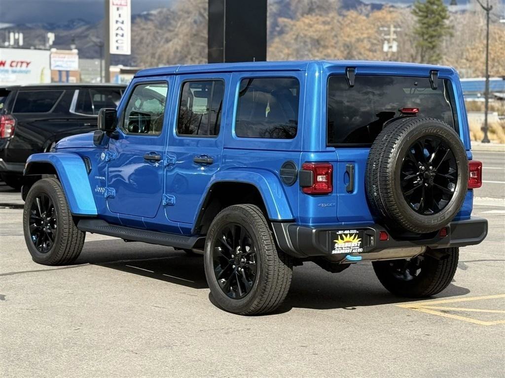 Used 2023 Jeep Wrangler Sahara w/ Cold Weather Group image 5