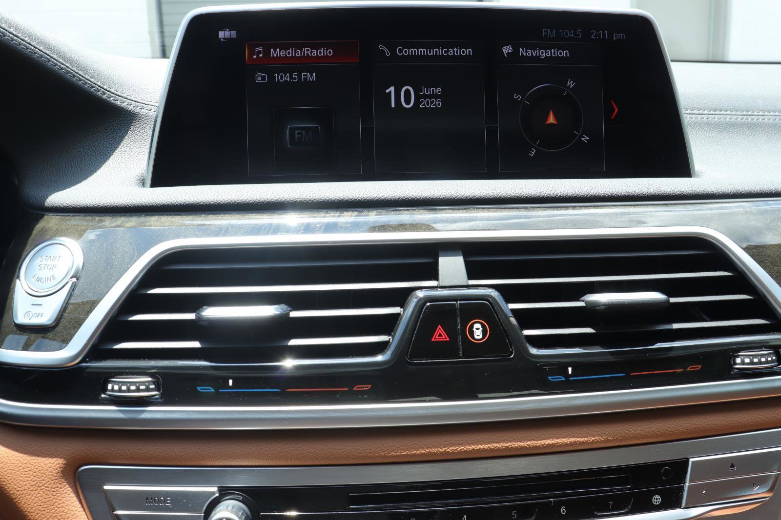 Used 2018 BMW 750i RWD image 30