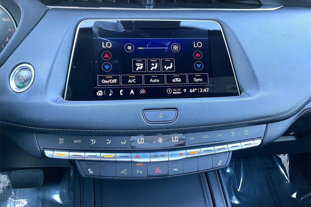 Used 2022 Cadillac XT4 Premium Luxury w/ Enhanced Visibility Package image 31