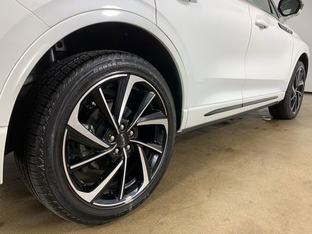 Used 2024 Lincoln Corsair Grand Touring w/ Equipment Group 301A AWD/4WD image 9