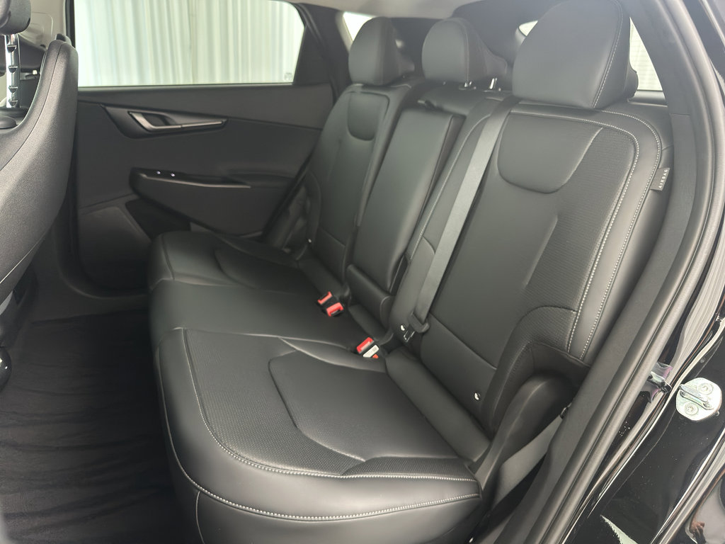 New 2025 Kia EV6 Wind image 13