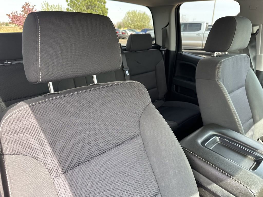 Used 2018 Chevrolet Silverado 1500 LT image 27