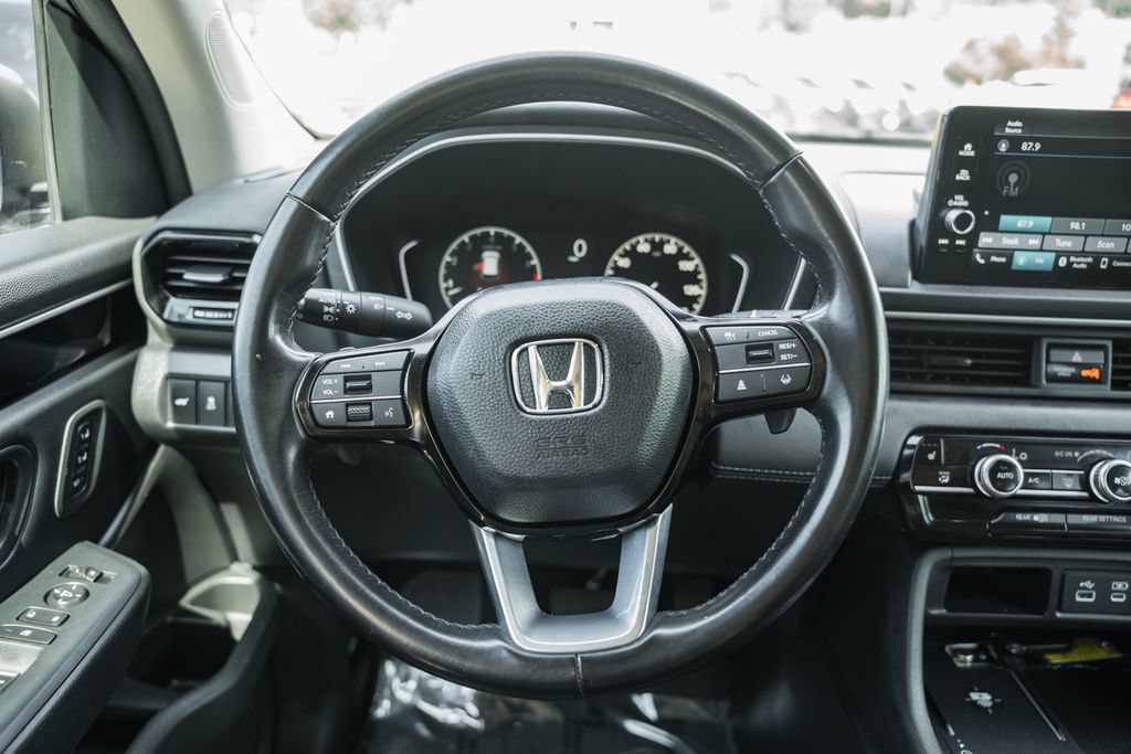 Used 2024 Honda Pilot EX-L image 30