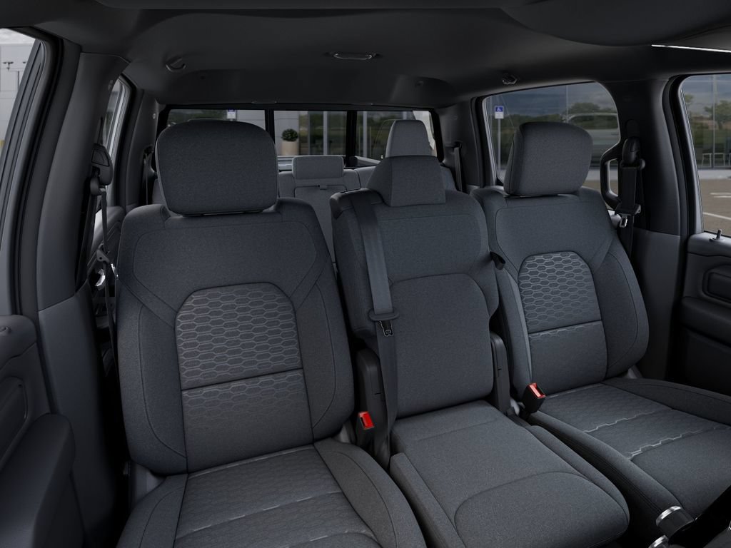 New 2026 RAM 1500 Express AWD/4WD image 16