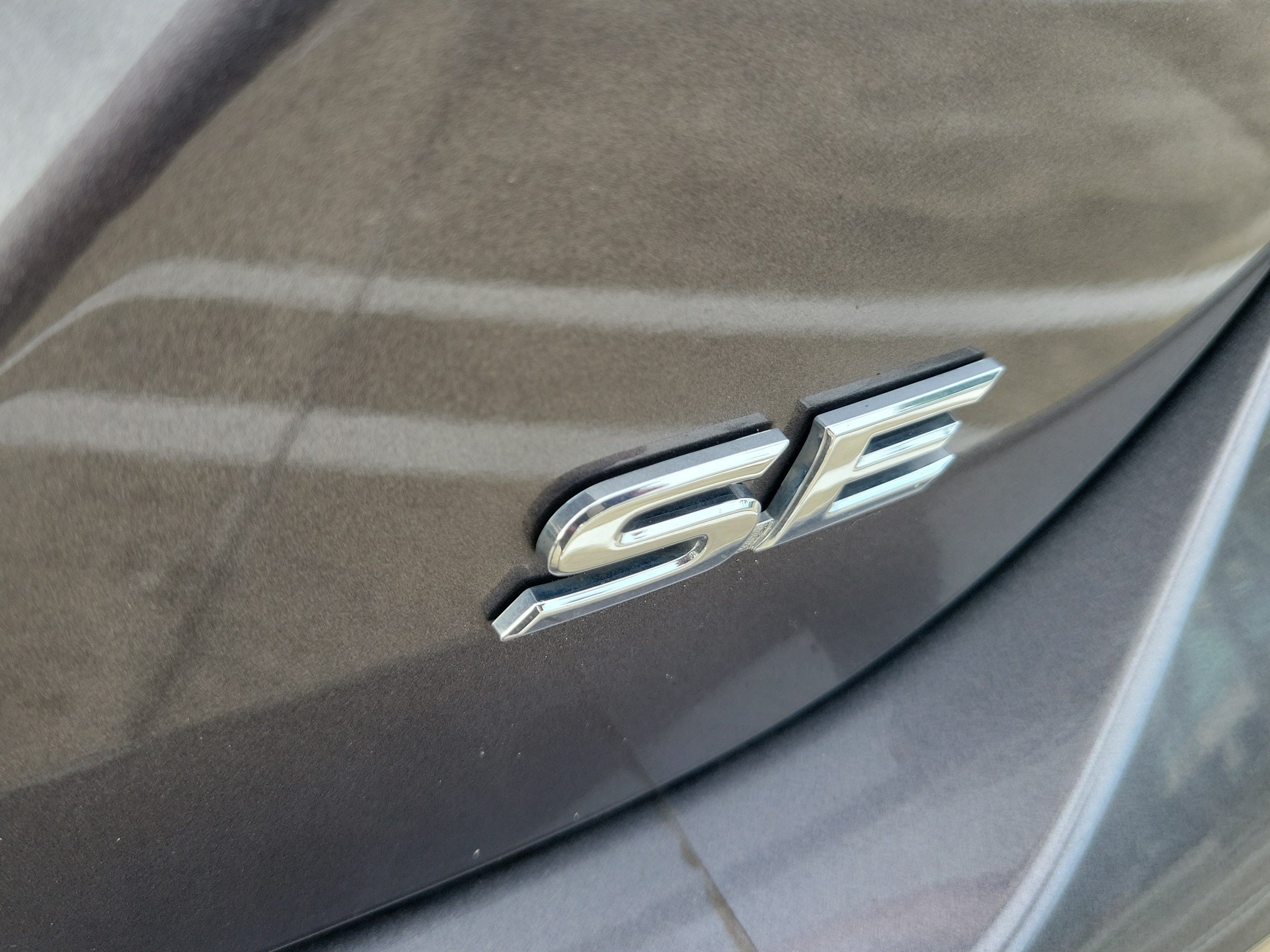 Used 2023 Toyota Camry SE FWD image 9
