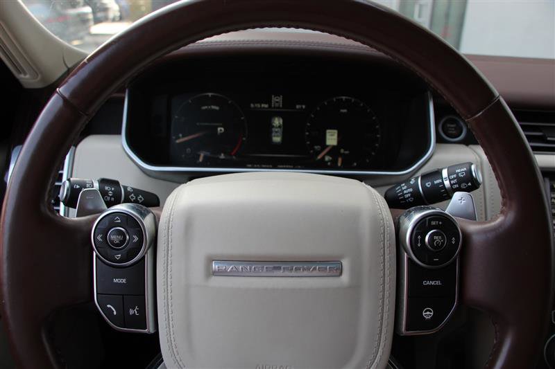 Used 2015 Land Rover Range Rover Autobiography image 27