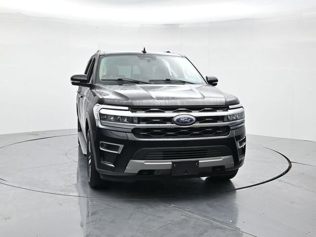 Used 2023 Ford Expedition Limited image 5