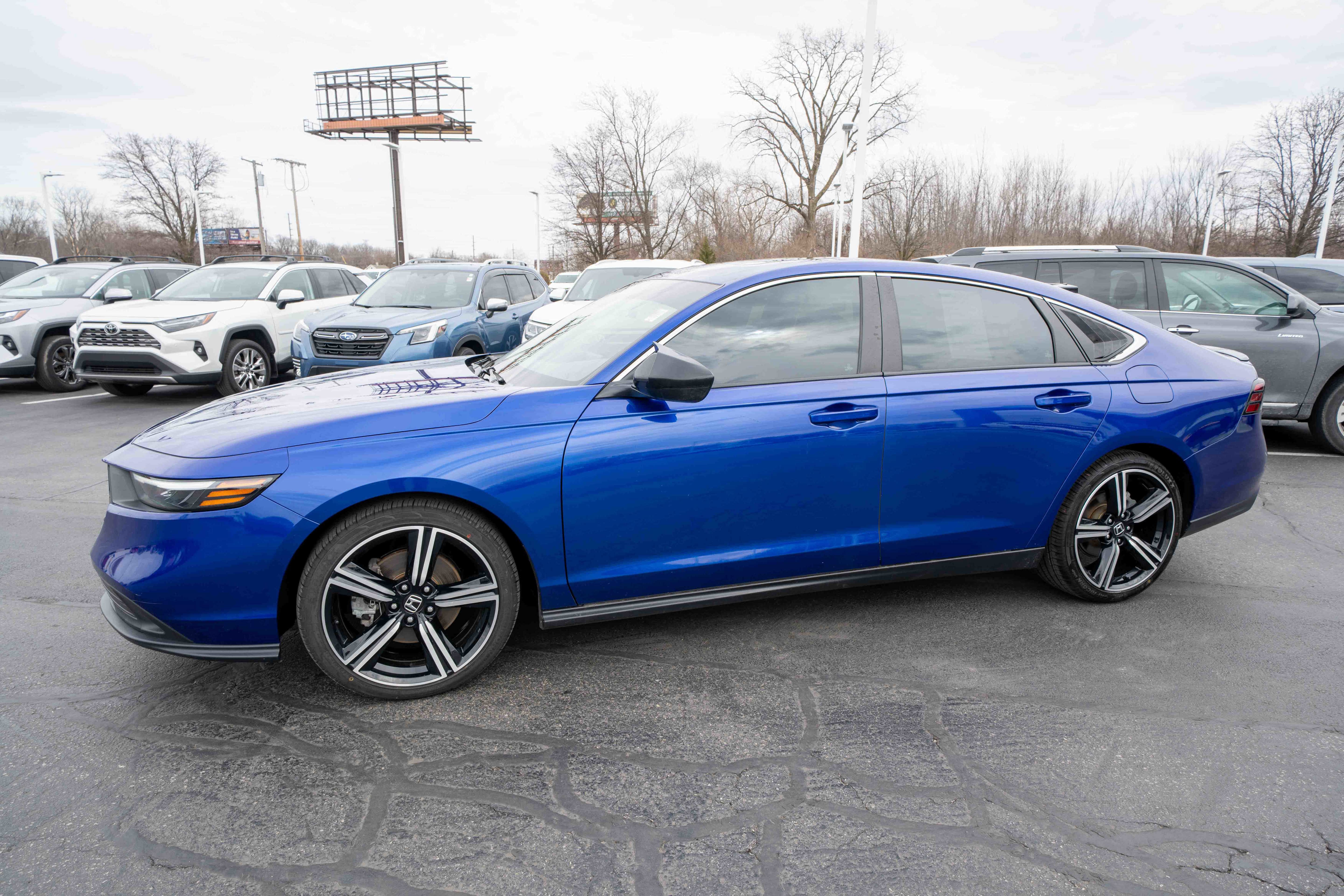 Used 2024 Honda Accord Sport image 3