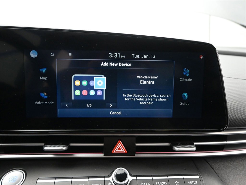 Used 2025 Hyundai Elantra SEL image 25