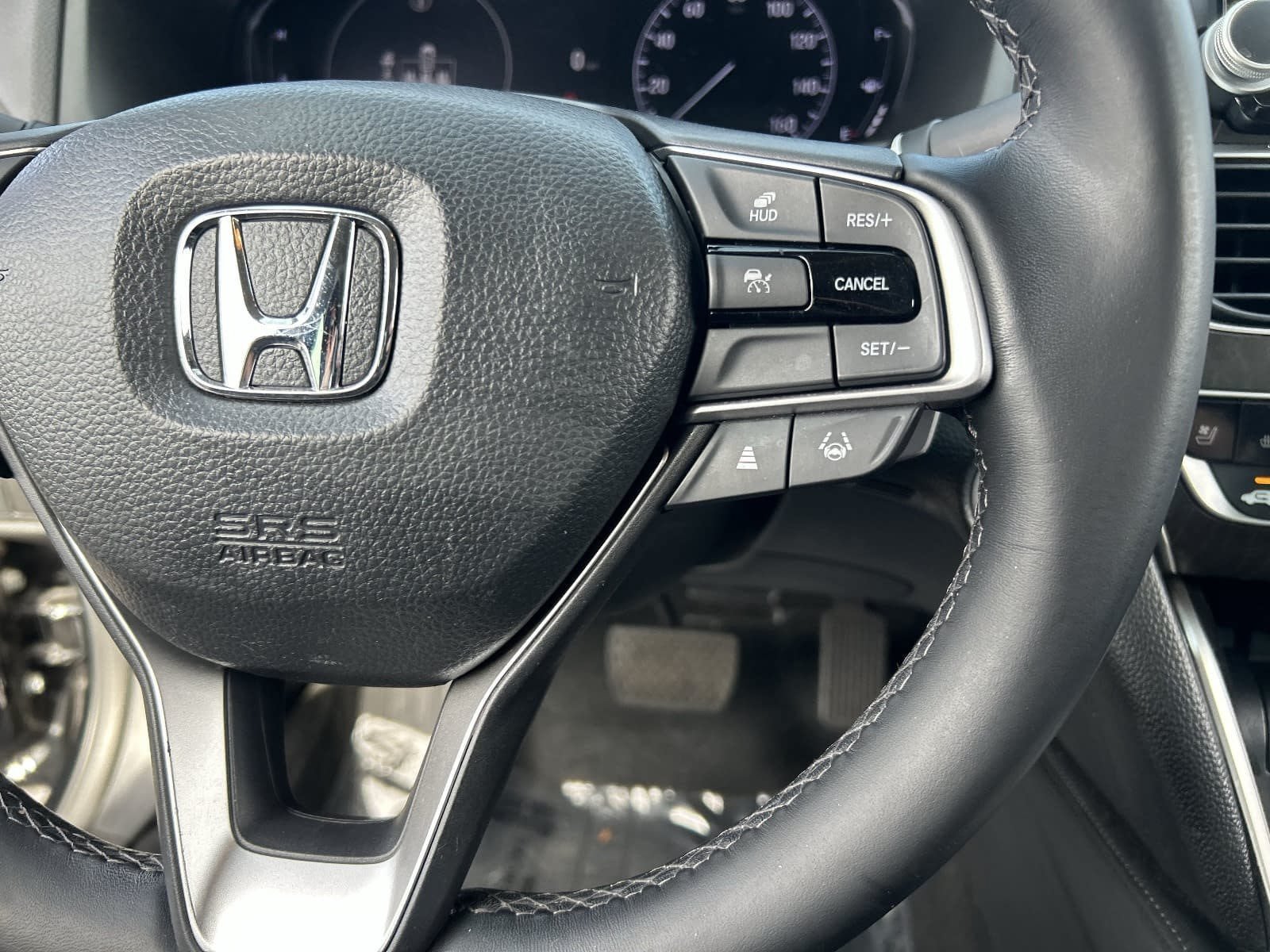 Certified 2021 Honda Accord Touring image 30