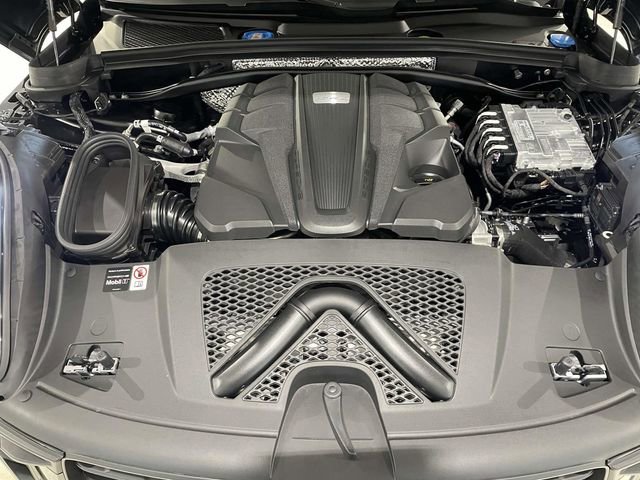 New 2026 Porsche Macan S image 24