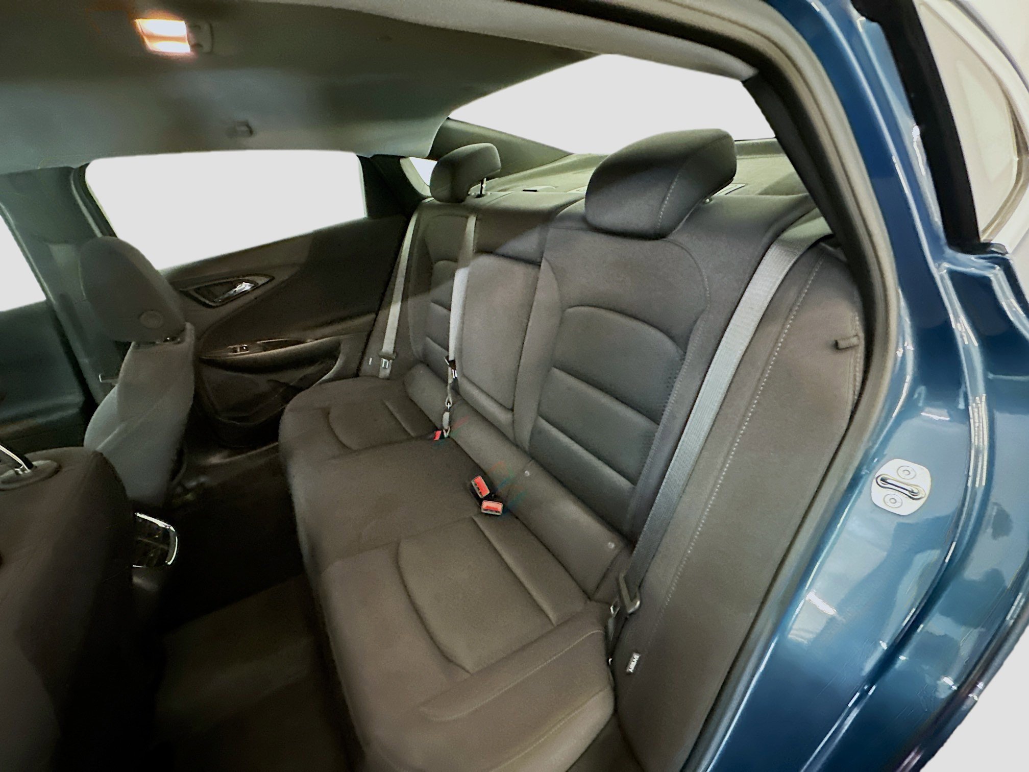 Used 2024 Chevrolet Malibu LT image 29