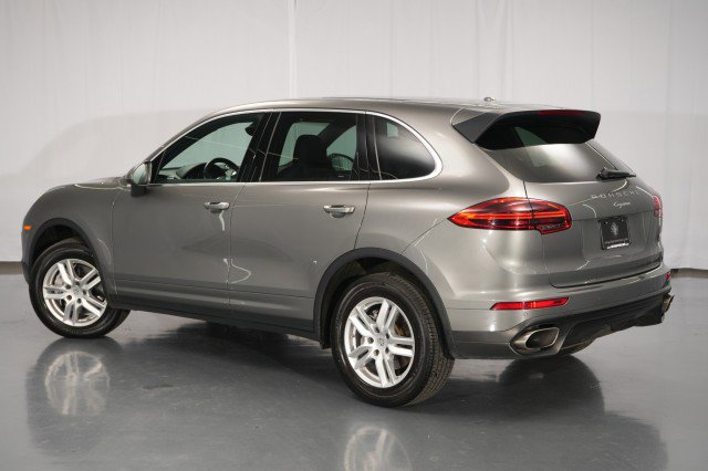 Used 2016 Porsche Cayenne image 16