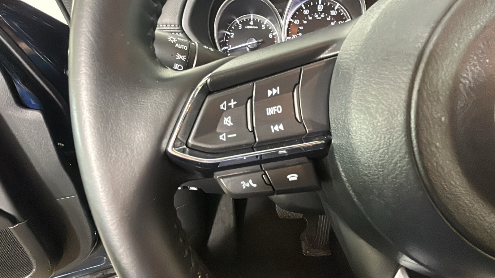 Used 2025 MAZDA CX-5 AWD 2.5 S w/ Select Package image 19